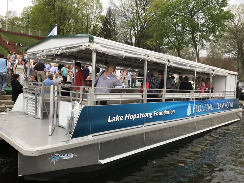 Floating Classroom Uses OHAUS To Teach RealTime Lessons OHAUS